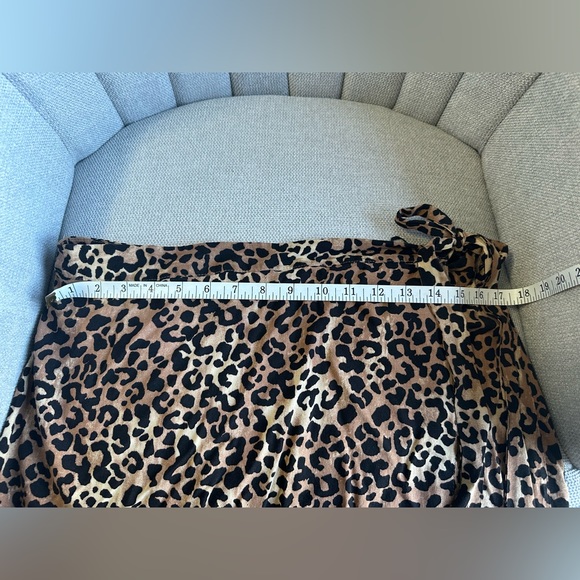 Maurices Cheetah Print Wrap Midi Skirt - Picture 5 of 7